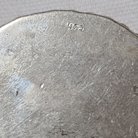 Vintage Tibetan Turquoise, spiny oyster Coral Silver Pendant - Picture 5 of 5